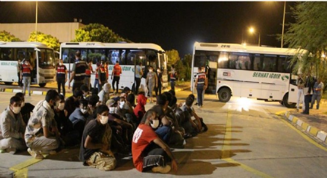 483 Afganistanlı göçmen ülkelerine gönderildi