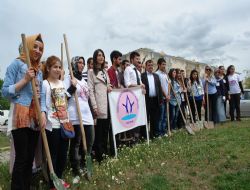 52 şehit için ağaç dikildi