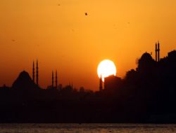 Diyanet İmsak iddialarına açıklık getirdi