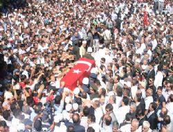 Konya şehidini tekbirlerle uğurladı 