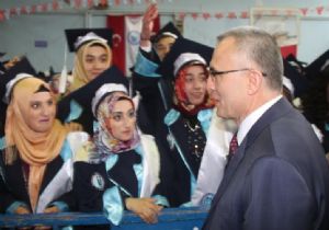 Bakan Ağbal üniversitelilere seslendi