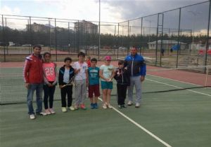 Tenis Doğu'da yükselen sportif değer