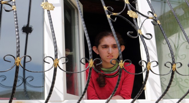 9 yıldır güneşe hasret