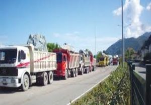 Erzurum'da 990 bin araç denetimden geçti