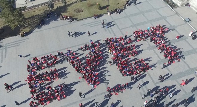 AK Gençler'den dev “EVET”