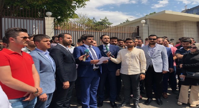AK Gençlerden ABD'ye anlamlı gönderme