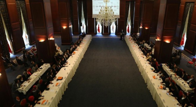 AK Parti'de ‘Siyaset Akademisi' başladı