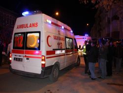 Alkol aldı, pencereden düştü