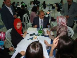 ‘Analarımız baş tacımızdır'