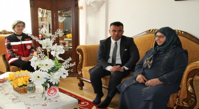 ASHM'den Nene Hatun ahfadına vefa