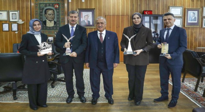 ATAUNİ'de bilimsel başarı gündemi