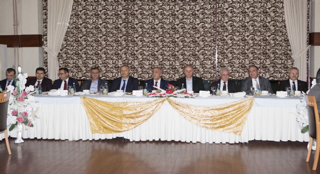 ATAUNİ'de iftar buluşması