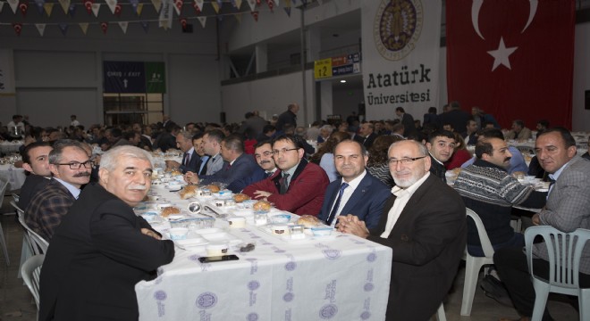 ATAUNİ'de iftar buluşması