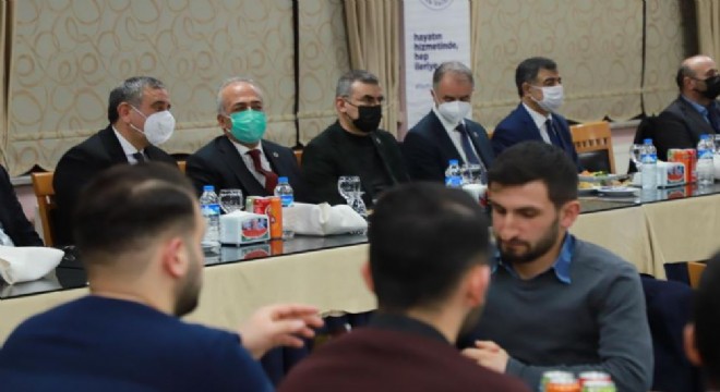 ATAUNİ'de öğrenci temsilcileriyle iftar buluşması