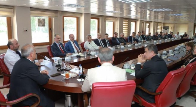 ATAUNİ'de  öğretim programları güncellendi
