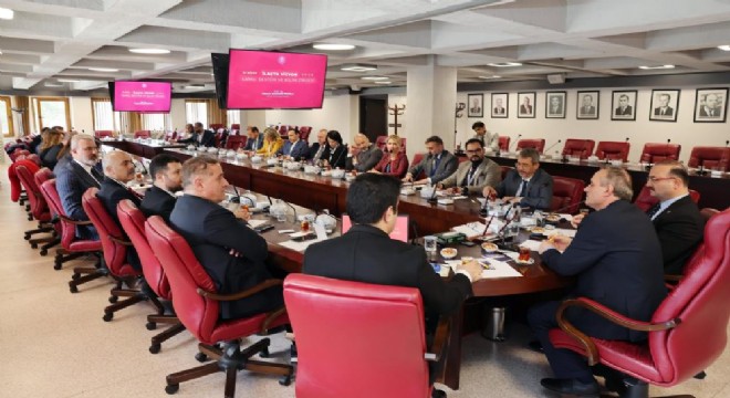 ATAUNİV'de sağlıkta tam bağımsız Türkiye vizyonu
