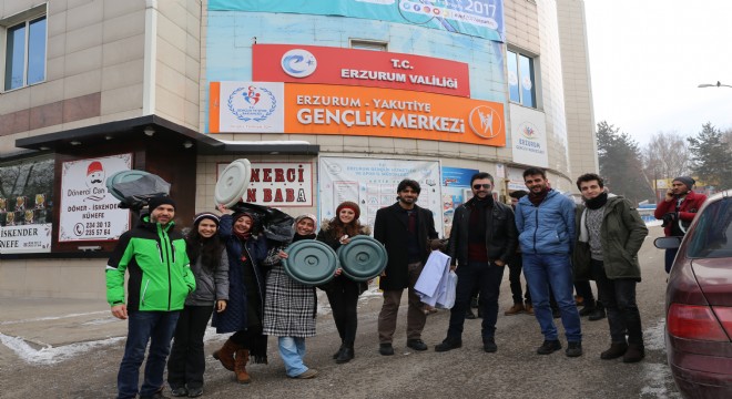 Afgan öğrencilere eğitim desteği