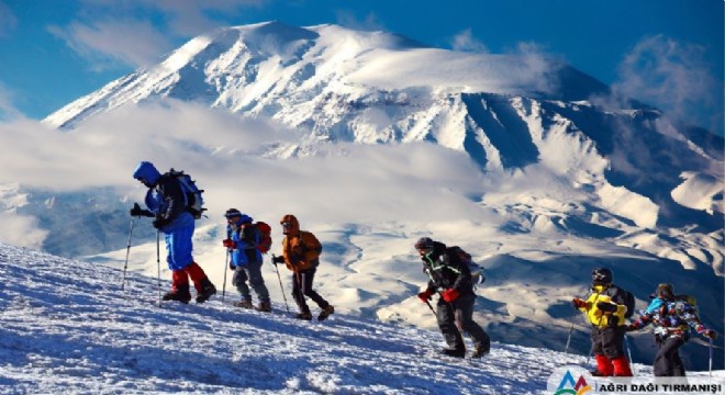 “Ağrı Dağı'na Yolculuk” belgeselleşti
