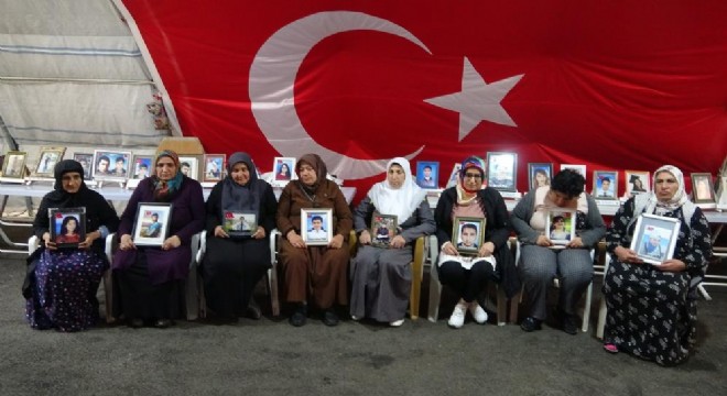 Aileler direniyor evlatlarını Kandil'den istiyor