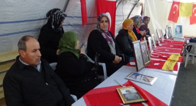 Ailelerin evlat nöbeti 115'inci gününde