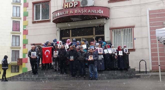 Ailelerin evlat nöbeti 137'inci gününde