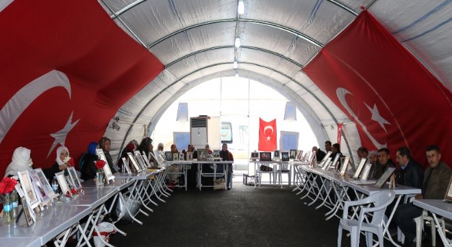 Ailelerin evlat nöbeti 199'uncu gününde