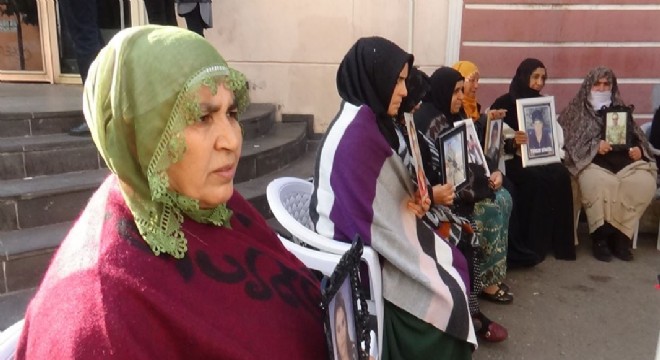 Ailelerin evlat nöbeti 2'nci ayına girdi