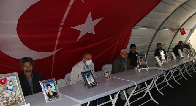 Ailelerin evlat nöbeti 209'uncu gününde