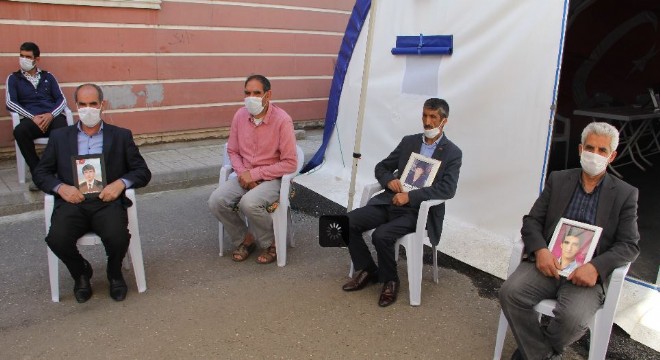 Ailelerin evlat nöbeti 241'inci gününde