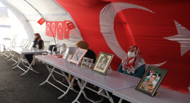 Ailelerin evlat nöbeti 280'inci gününde