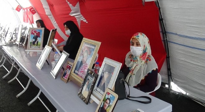 Ailelerin evlat nöbeti 302'nci gününde