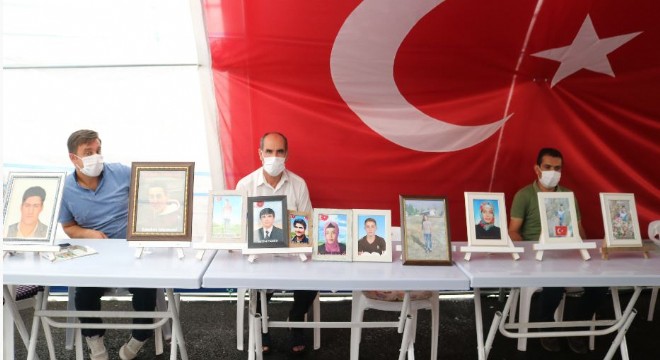 Ailelerin evlat nöbeti 323'üncü gününde