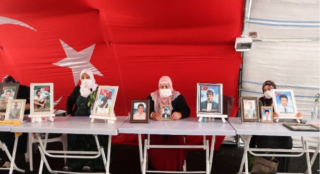 Ailelerin evlat nöbeti 346'ncı gününde