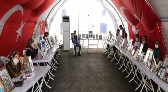 Ailelerin evlat nöbeti 390'ıncı gününde