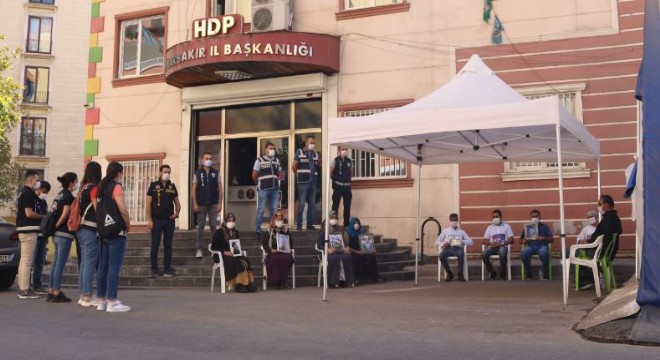 Ailelerin evlat nöbeti 396'ncı gününde