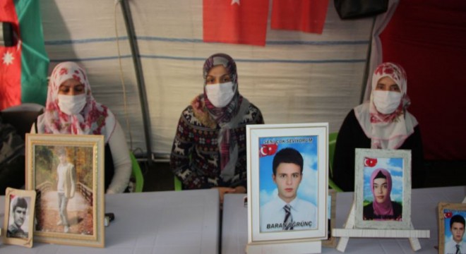 Ailelerin evlat nöbeti 438'inci gününe girdi