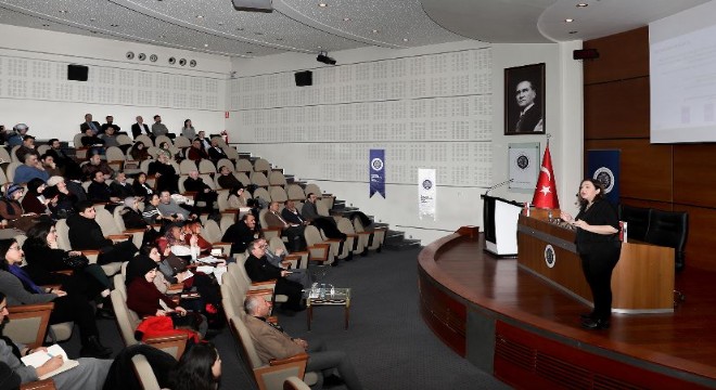 Akademisyenlere veri tabanları hakkında eğitim verildi