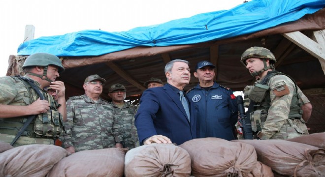 Akar: ‘Teröristleri takibe devam ediyoruz'