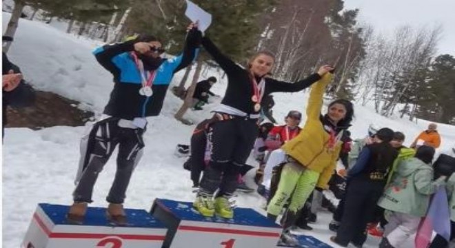 Akçay yarışlardaki başarısıyla büyük gurur yaşattı.