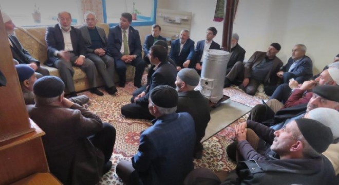 Akdağ, Tekman'da aile büyüklerini ziyaret etti