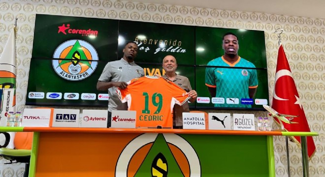 Alanyaspor, Ivan Cedric'i kadrosuna kattı