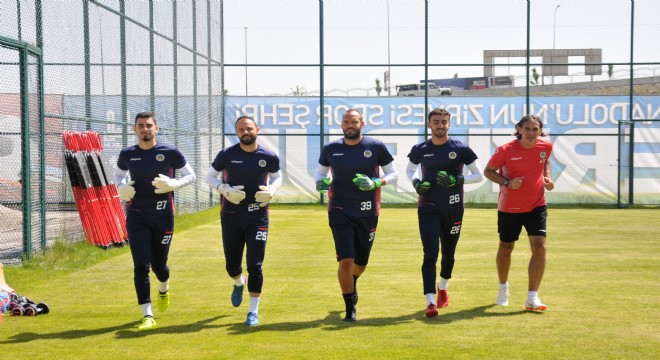 Alanyaspor hazırlıklarını Erzurum'da sürdürüyor