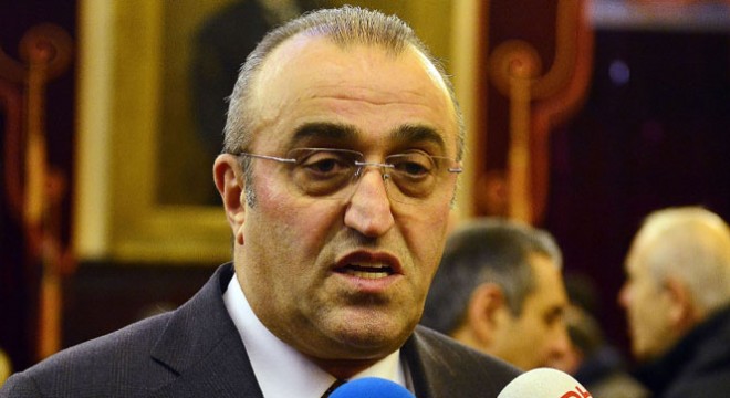 Albayrak Erzurumspor'u tebrik etti
