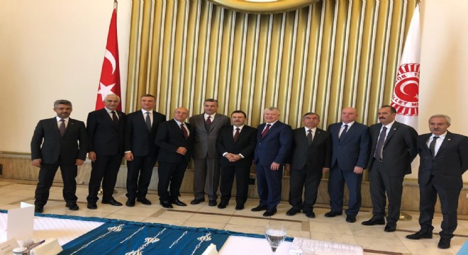 Altınok Rus heyet onuruna TBMM'de yemek verdi