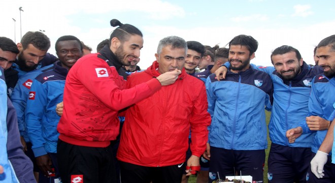 Altıparmak'tan playoff sözü