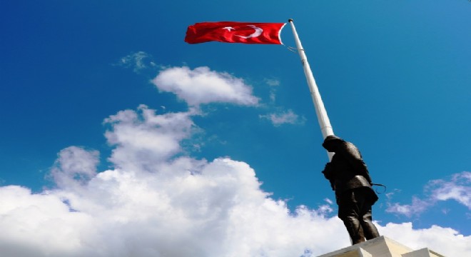 Anafartalar Zaferi'nin 103'üncü yılı coşkuyla kutlandı