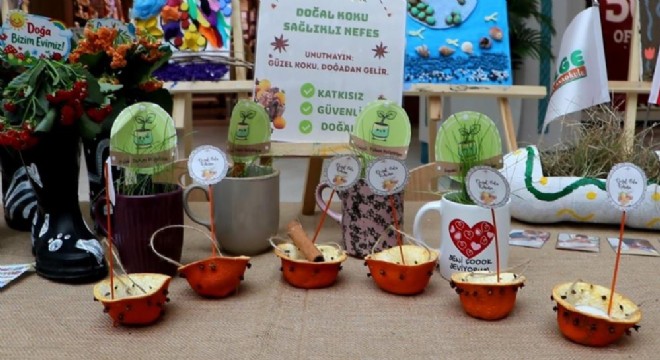 Anaokulu öğrencilerinin sergisi yoğun ilgi buldu