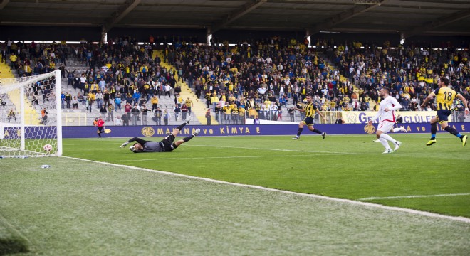 Ankaragücü Umut'la güldü