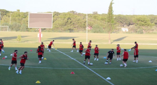 Antalyaspor'un Erzurum kampı başlıyor