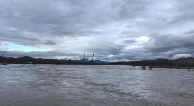 Aras'ta su seviyesi yükseldi